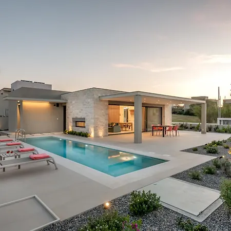 Villa Deux Olives Luxurious & Quality